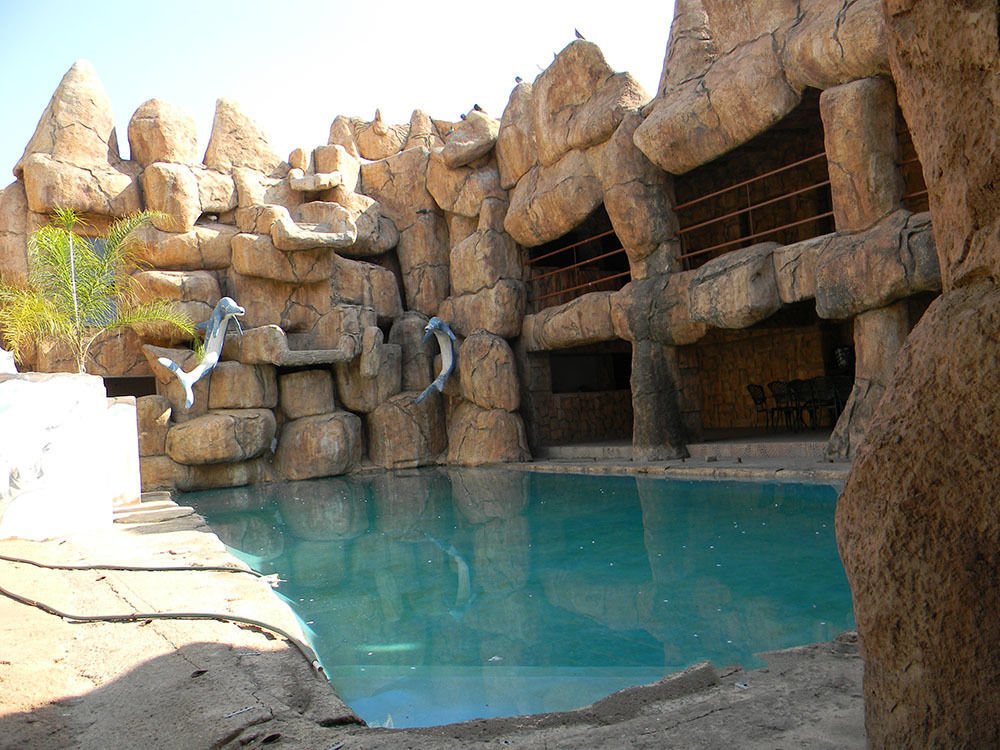 African Cave Lodge Hammanskraal Εξωτερικό φωτογραφία